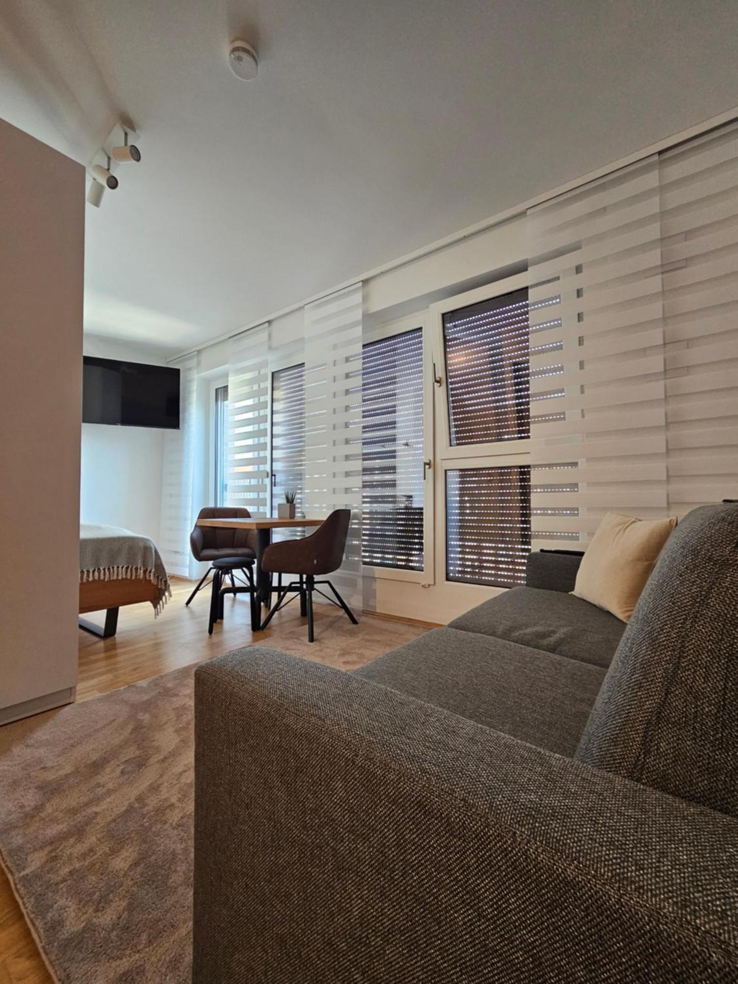High Class - Design Apartment - Favorite Place - Full Equipment - Public Transport Norimberga Camera foto